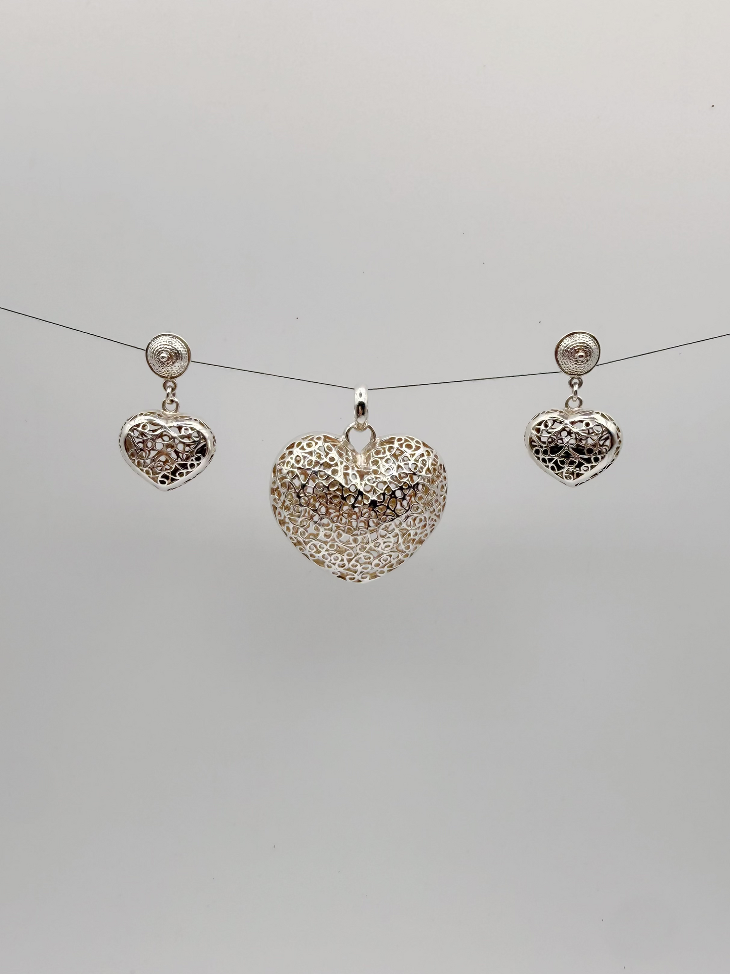 Lace Heart Filigrana Earrings and Pendant Set