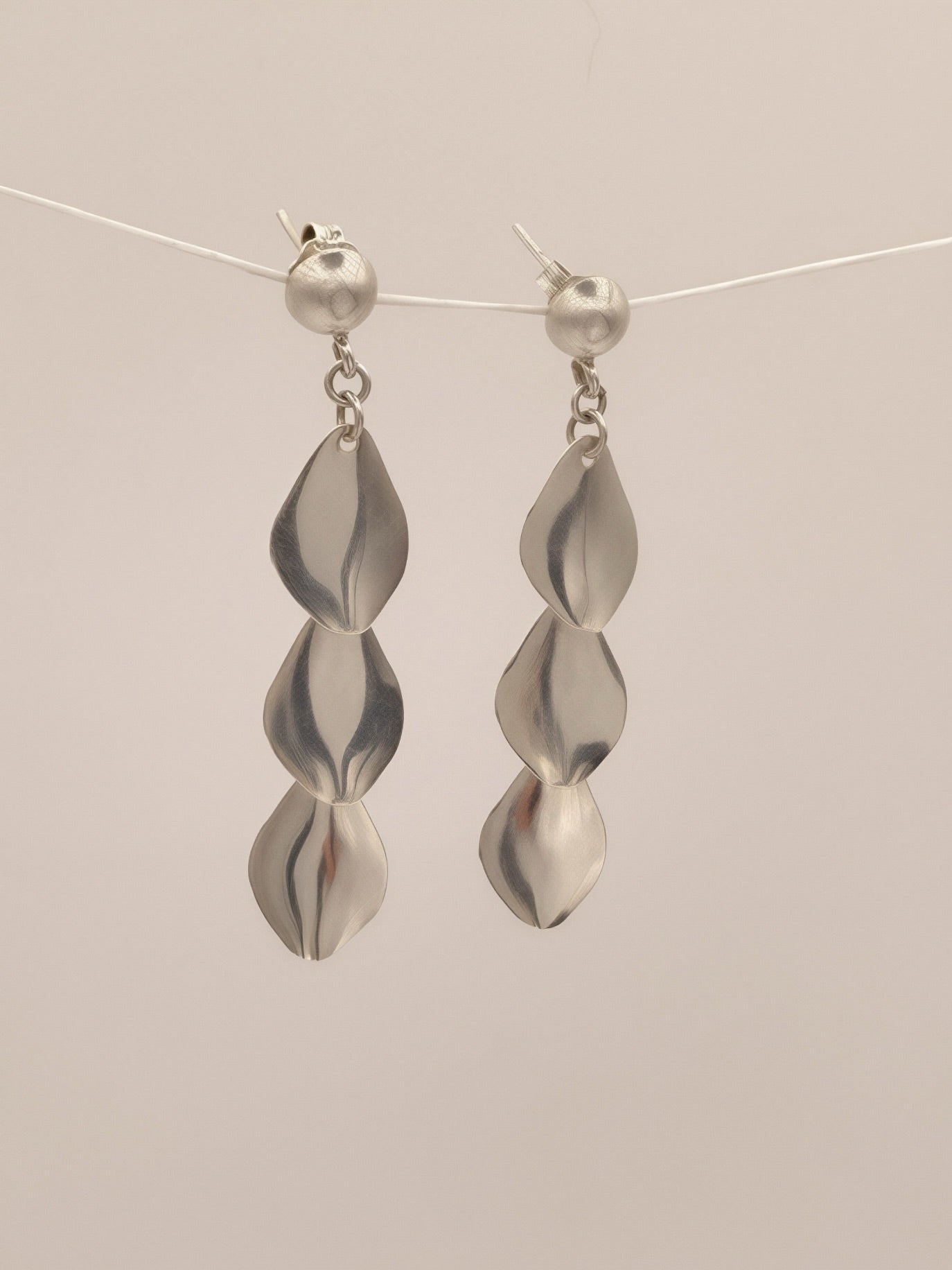 Leaf Flow Earrings and Pendant Set