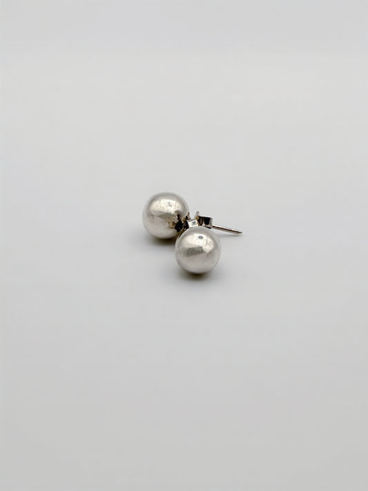 Silver Ball Studs