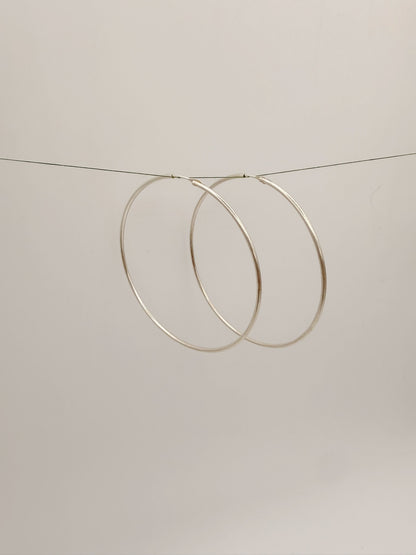 Ultra Thin Loop Infinity Hoops