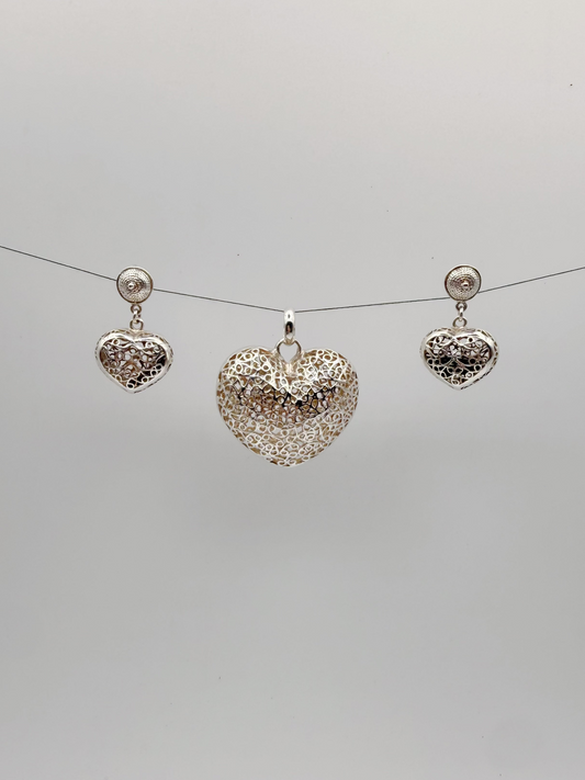 Lace Heart Filigrana Earrings and Pendant Set