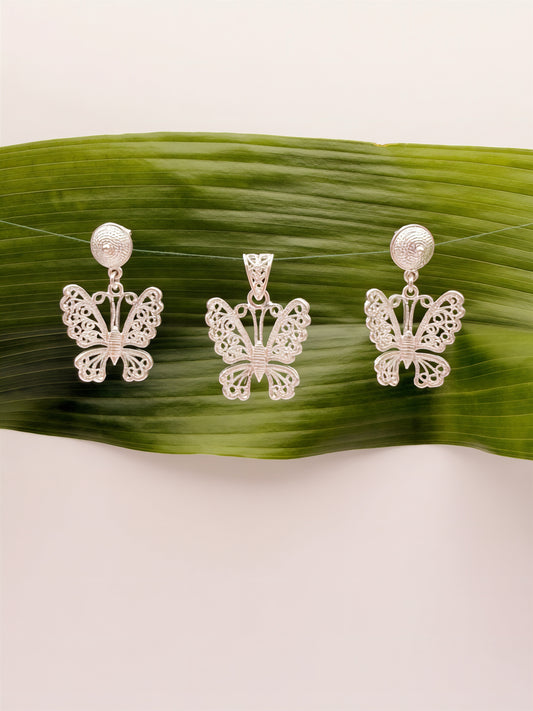 Mariposa Filigrana Earrings and Pendant Set