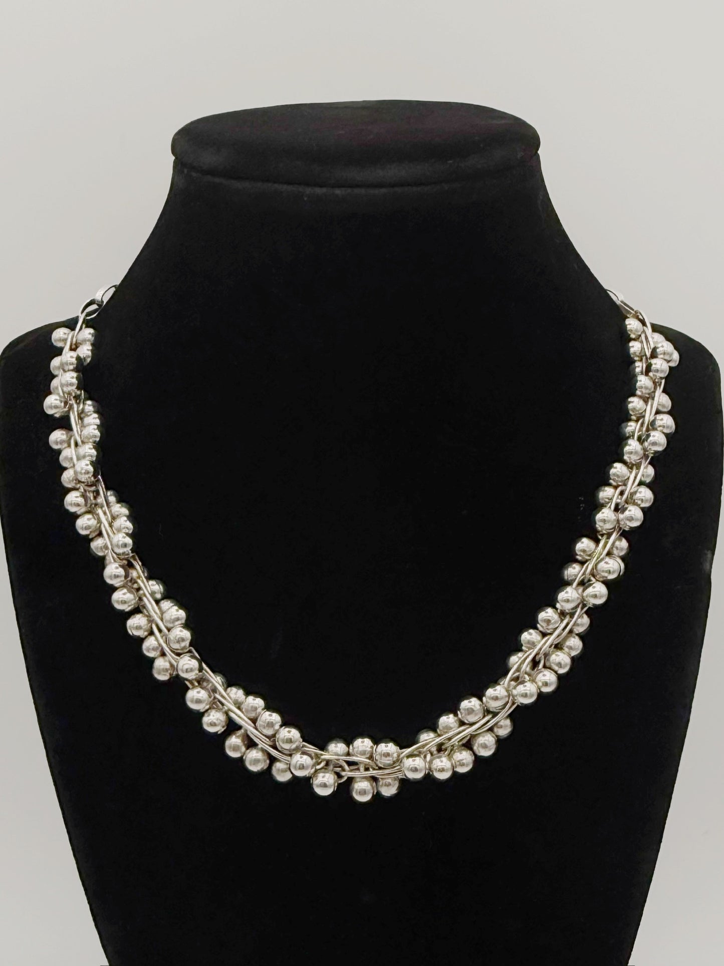 Twist Silver Ball Necklace
