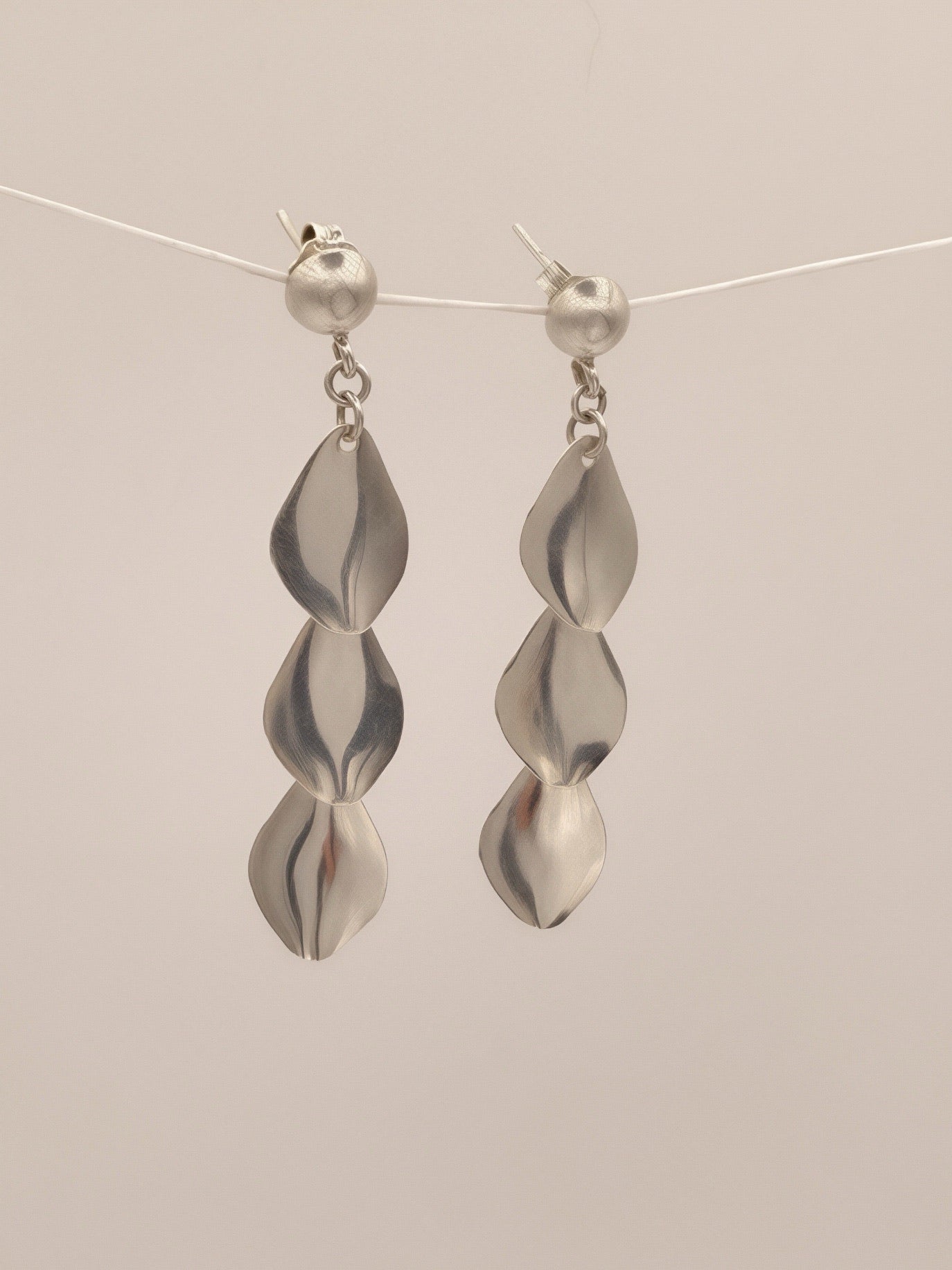 Leaf Flow Earrings and Pendant Set