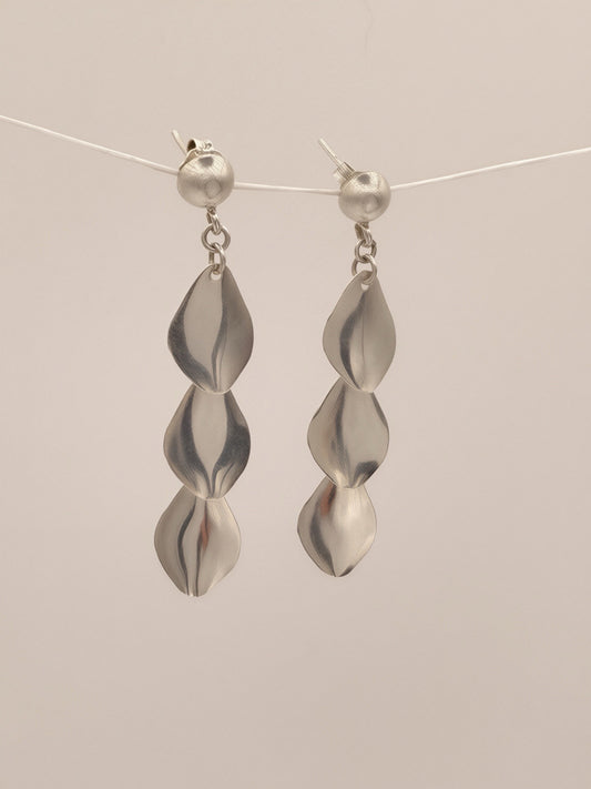 Leaf Flow Earrings and Pendant Set