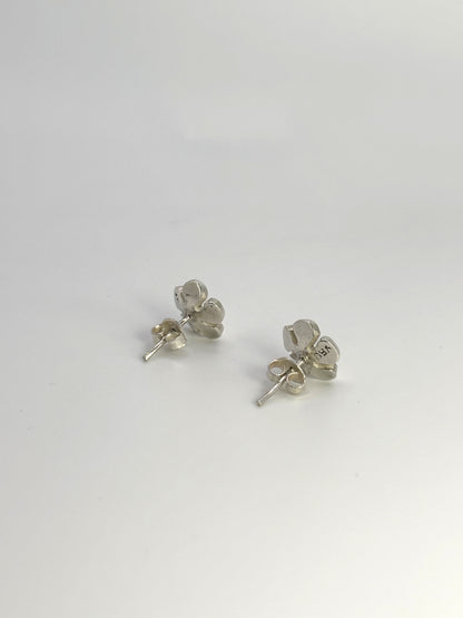 Impatiens Studs