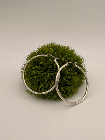 Snap Close Infinity Hoops