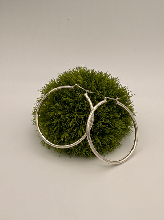 Snap Close Infinity Hoops