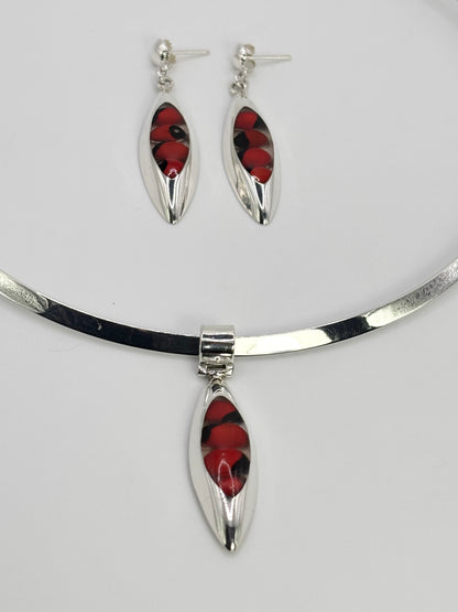 Huayruro Seed Earrings and Pendant Set
