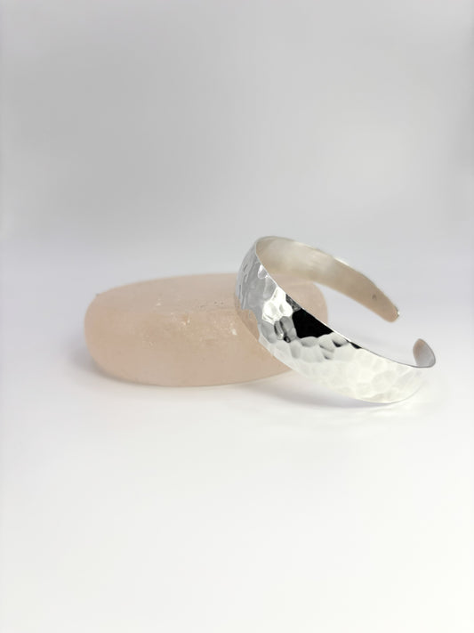 HAMMERED SILVER CUFF